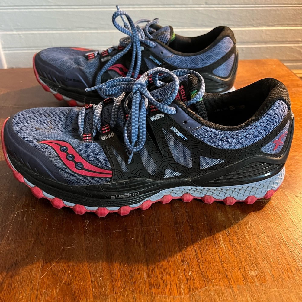 COPY - Saucony trail runners
